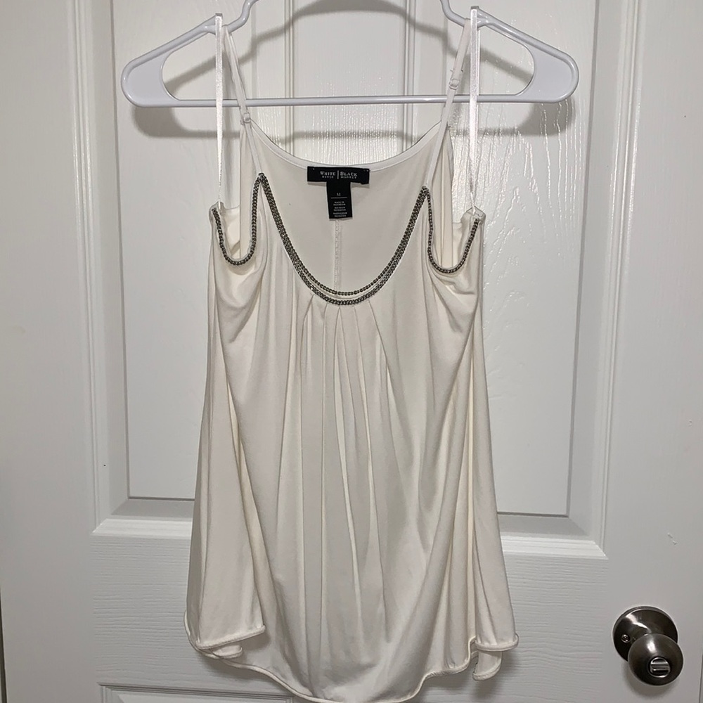 Flowy White House Black Market tank top with silver chain